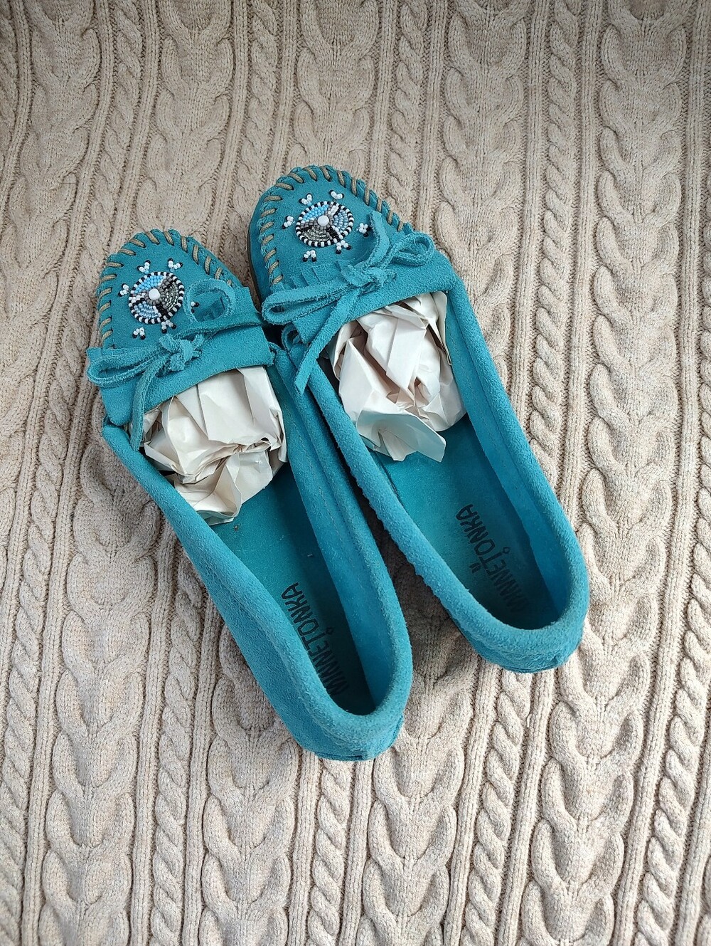 Minnetonka Turquoise Beaded Women's Leather Moccasins